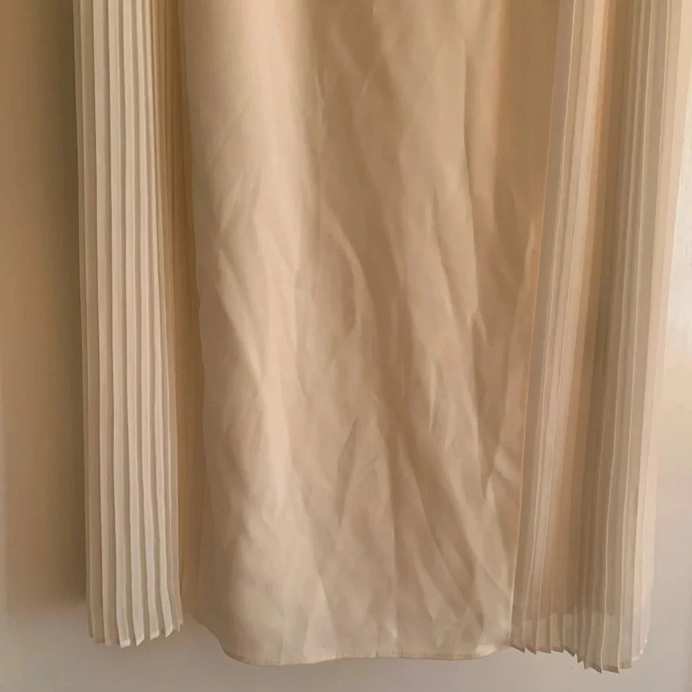 Cynthia Steffe Eden Sleeveless Cream Pleated Maxi‎ Gown Size 4 - NWT - Picture 9 of 16